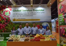 Mrs Ivy Chan (2nd from right) and her colleagues from Guangdong Fuyi Agricultural Product Co., Ltd. The company supplies a variety of fresh fruits and vegetables including lychee, sweet potatoes and ginger.